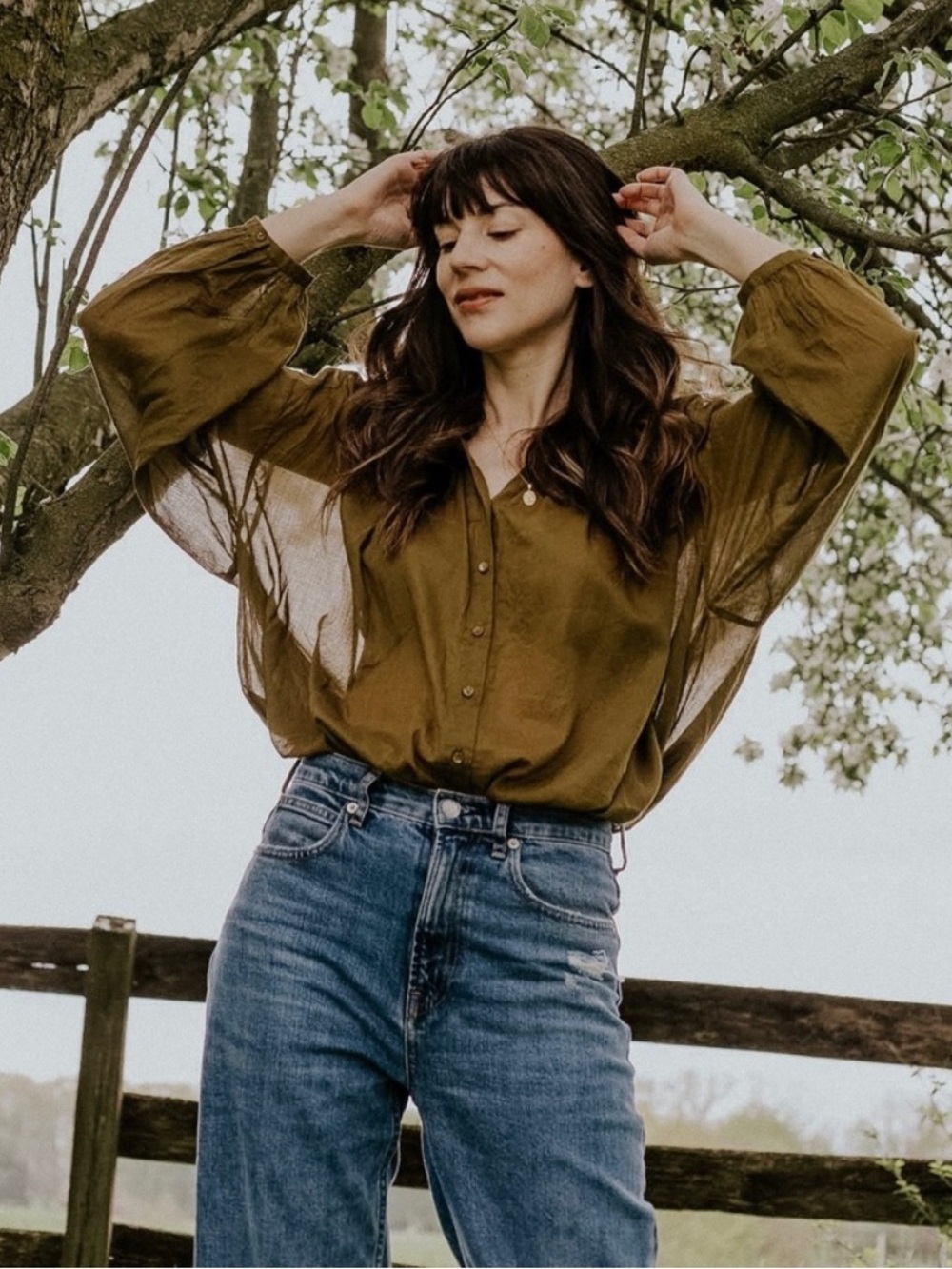 Doen Jane Blouse in Olive Green
